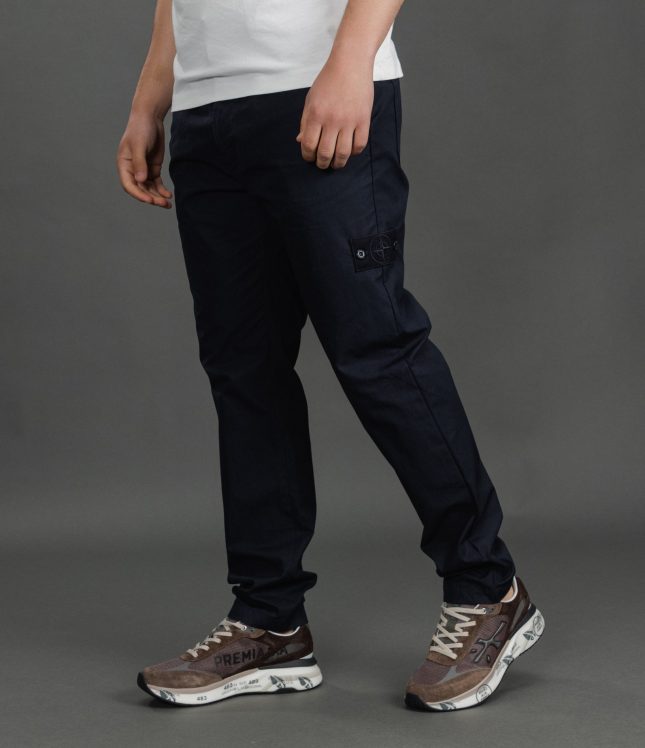 Чоловічі штани STONE ISLAND 153100018-S00J7 S0F01 V0020, колір синій | Ціна 27499 грн, фото 1