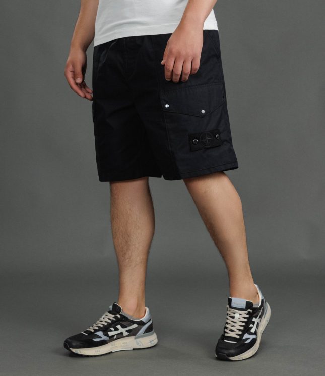 Чоловічі шорти STONE ISLAND 15L100004-S0F01 V0029, колір чорний | Ціна 23999 грн, фото 1