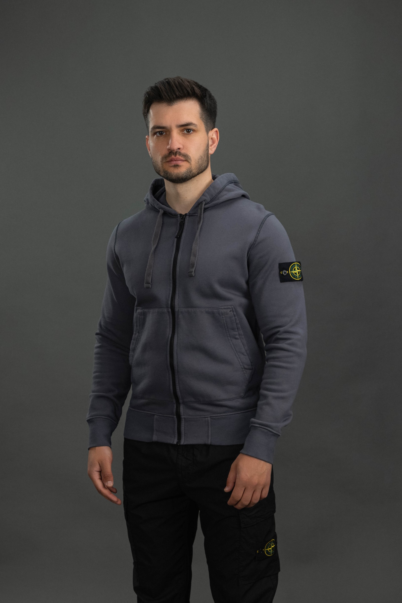 Чоловіче худі STONE ISLAND 156100061-S0051 V002D, колір сірий