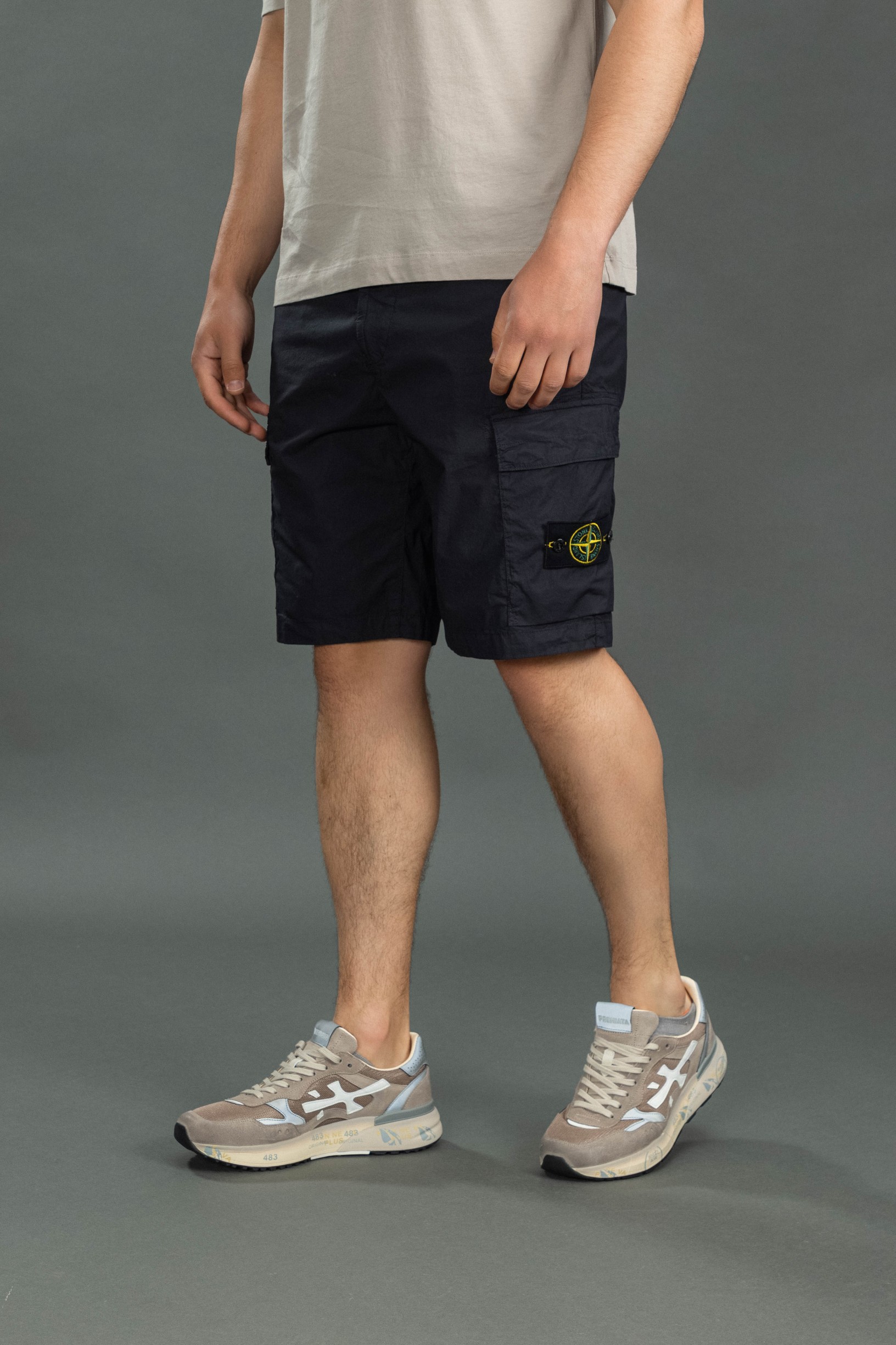 Чоловічі шорти STONE ISLAND 15L100020-S0003 V0020, колір синій