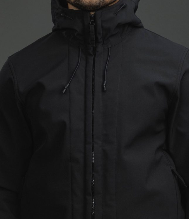 Чоловіча куртка STONE ISLAND SOFT SHELL-R e.dye® TECHNOLOGY 15Q100004-S0B22 V0029, колір чорний | Ціна 36999 грн, фото 4