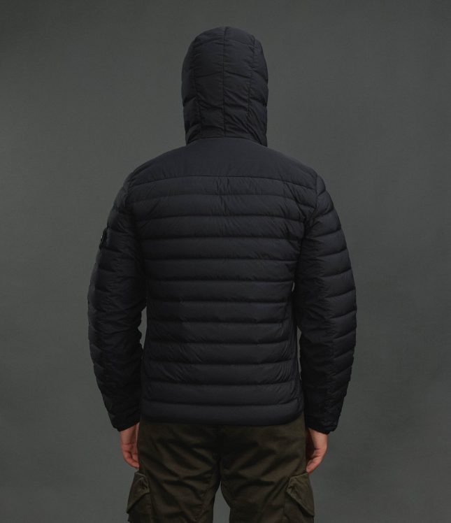 Чоловіча куртка STONE ISLAND SEAMLESS TUNNEL NYLON DOWN-TC 154100107-S0183 V0029, колір чорний | Ціна 47999 грн, фото 7