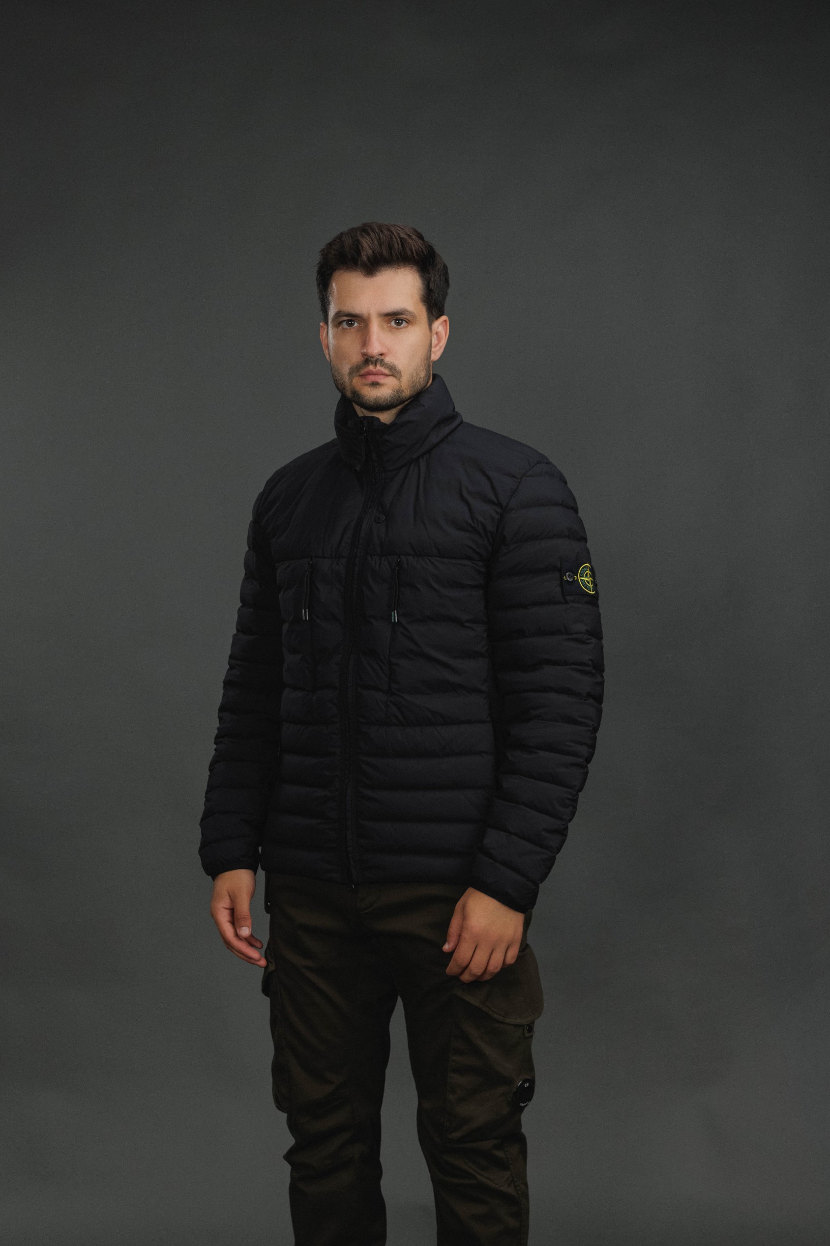 Чоловіча куртка STONE ISLAND SEAMLESS TUNNEL NYLON DOWN-TC 154100106-S0183 V0029, колір чорний