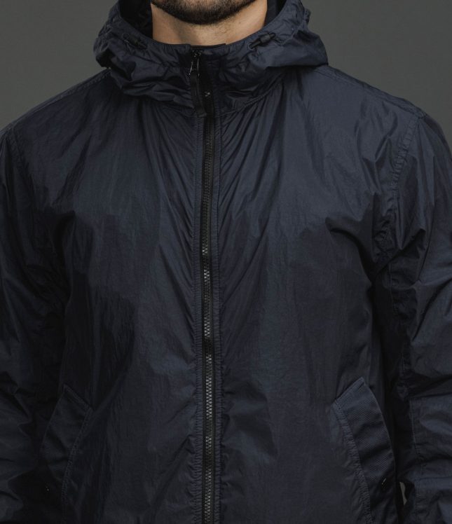 Чоловіча куртка STONE ISLAND GARMENT DYED CRINKLE REPS NY 154100001-S0A23 V0020, колір синій | Ціна 35999 грн, фото 4