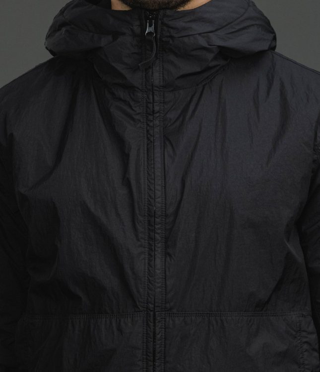 Чоловіча куртка STONE ISLAND GARMENT DYED CRINKLE REPS NY 154100110-S0A23 V0029, колір чорний | Ціна 47999 грн, фото 4