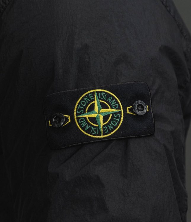 Чоловіча куртка STONE ISLAND GARMENT DYED CRINKLE REPS NY 154100110-S0A23 V0029, колір чорний | Ціна 47999 грн, фото 10