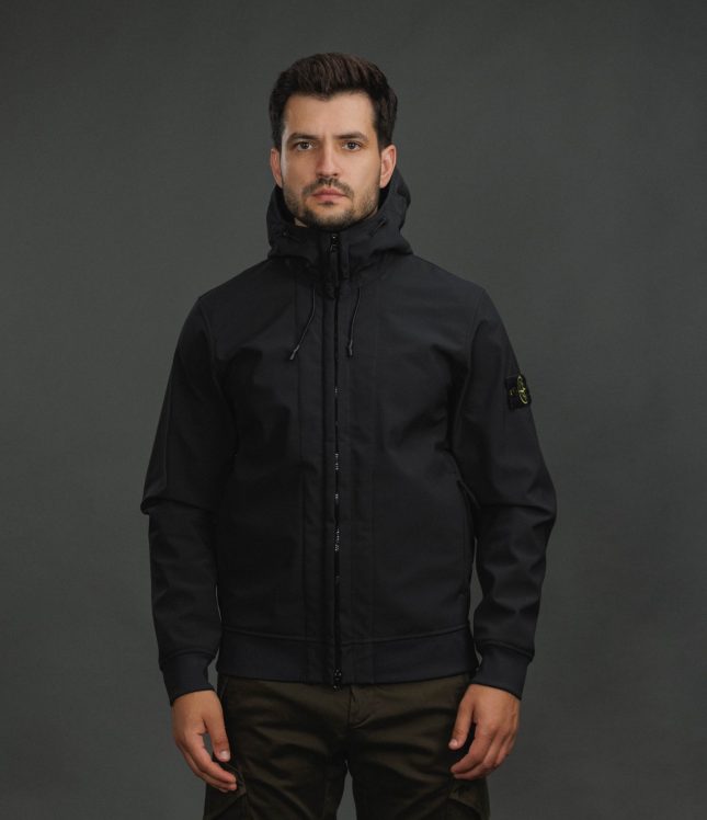 Чоловіча куртка STONE ISLAND SOFT SHELL-R e.dye® TECHNOLOGY 15Q100004-S0B22 V0029, колір чорний | Ціна 36999 грн, фото 2