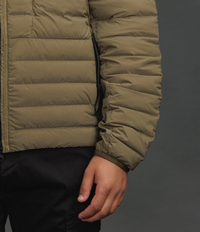 Чоловіча куртка STONE ISLAND SEAMLESS TUNNEL NYLON DOWN-TC 154100107-S0183 V005G, колір зелений | Ціна 47999 грн, фото 6