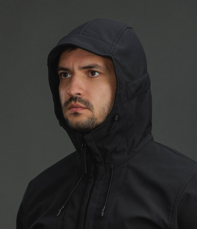 Чоловіча куртка STONE ISLAND SOFT SHELL-R e.dye® TECHNOLOGY 15Q100004-S0B22 V0029, колір чорний | Ціна 36999 грн, фото 3