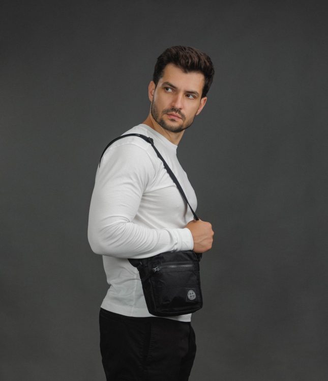 Чоловіча сумка STONE ISLAND L2S159200015-S0251 V0029, колір чорний | Ціна 13999 грн, фото 1