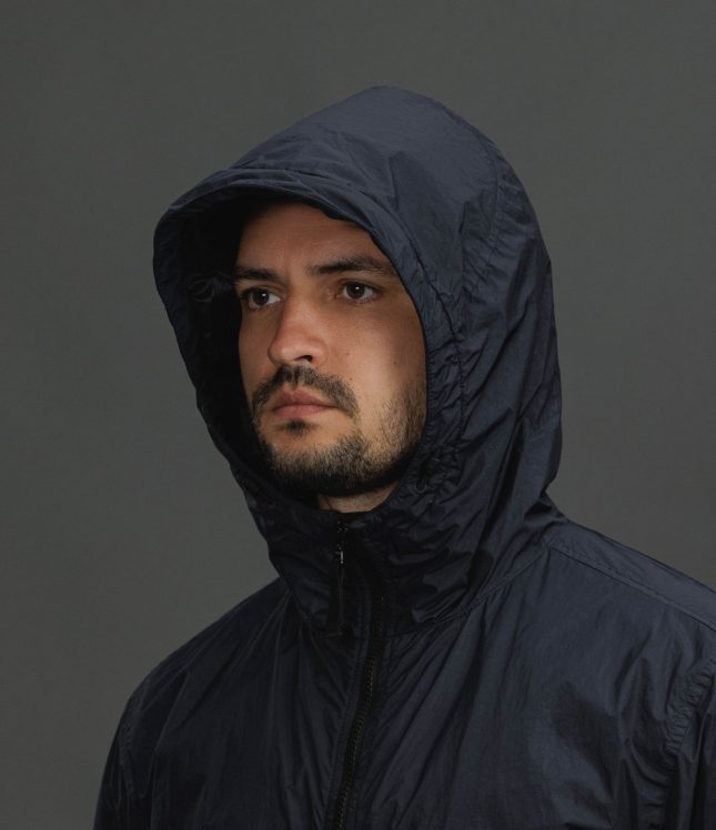 Чоловіча куртка STONE ISLAND GARMENT DYED CRINKLE REPS NY 154100001-S0A23 V0020, колір синій | Ціна 35999 грн, фото 3