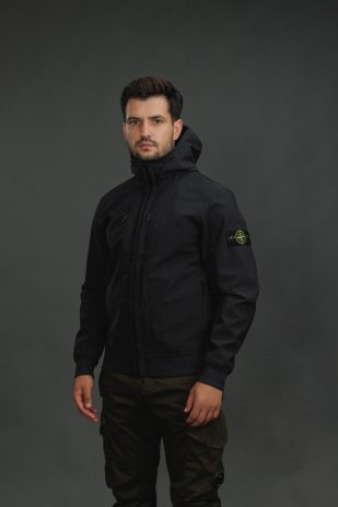 Чоловіча куртка STONE ISLAND SOFT SHELL-R e.dye® TECHNOLOGY 15Q100004-S0B22 V0029, колір чорний