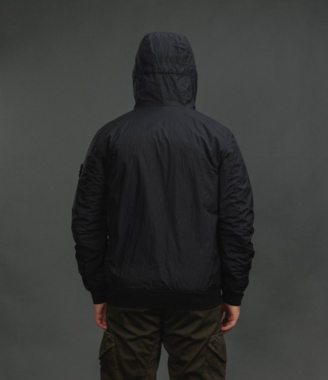 Чоловіча куртка STONE ISLAND GARMENT DYED CRINKLE REPS NY 154100110-S0A23 V0029, колір чорний | Ціна 47999 грн, фото 7