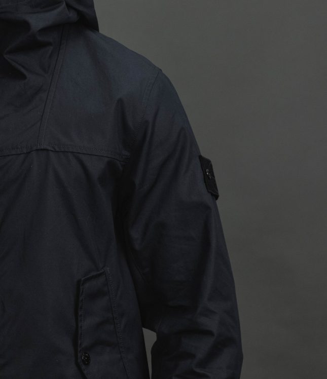 Чоловіча куртка STONE ISLAND ALL-WEATHER COTTON CANVAS S.I. GHOST 154100037-S0F01 V0029, колір чорний | Ціна 62999 грн, фото 5