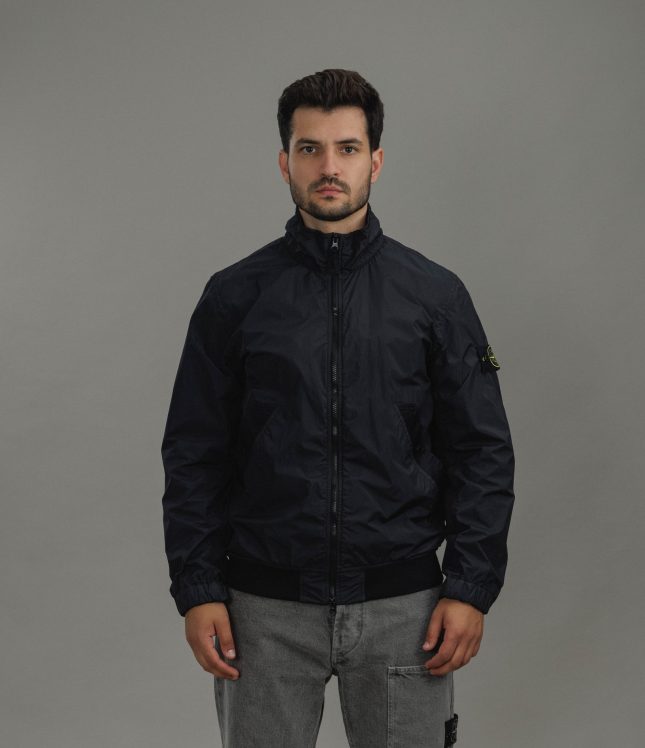 Чоловіча куртка STONE ISLAND GARMENT DYED CRINKLE REPS NY 1541000111-S0A23 V0029, колір чорний | Ціна 34999 грн, фото 2