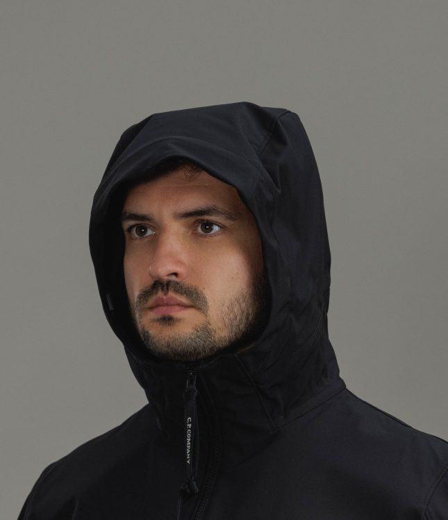 Чоловіча куртка C.P. COMPANY SHELL-R MEDIUM JACKET CMOW729A 005968A COL:999, колір чорний | Ціна 20499 грн, фото 6