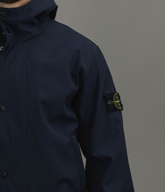 Чоловіча куртка STONE ISLAND LIGHT SOFT SHELL-R e.dye® TECHNOLOGY 154100118-S0A22 V0020, колір синій | Ціна 35999 грн, фото 4