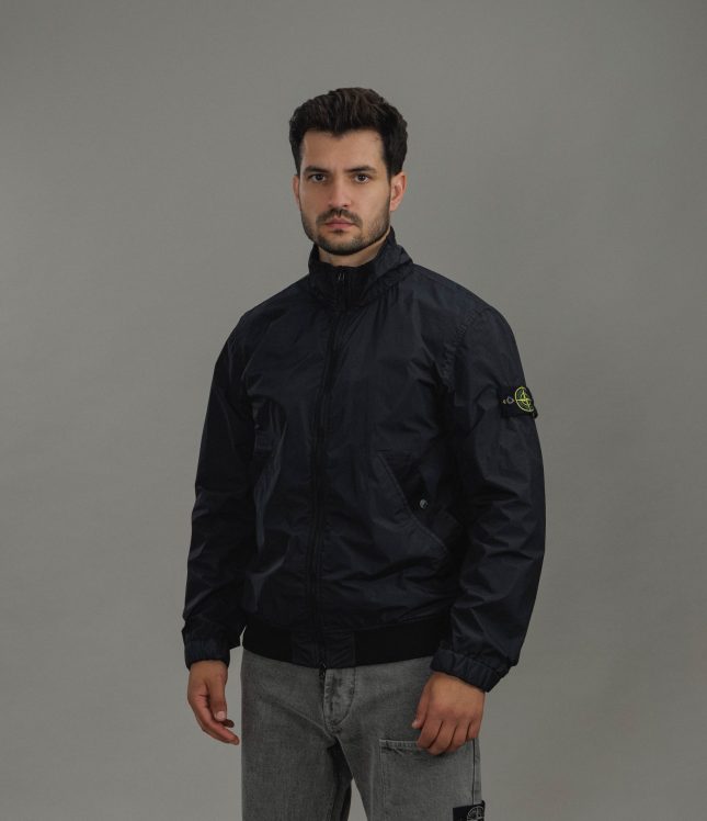 Чоловіча куртка STONE ISLAND GARMENT DYED CRINKLE REPS NY 1541000111-S0A23 V0029, колір чорний | Ціна 34999 грн, фото 1