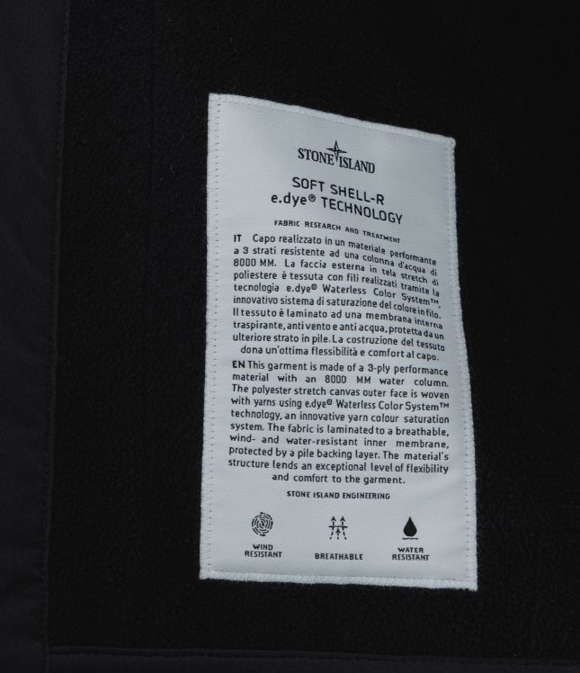 Чоловіча куртка STONE ISLAND SOFT SHELL-R e.dye® TECHNOLOGY 15Q100004-S0B22 V0029, колір чорний | Ціна 36999 грн, фото 8