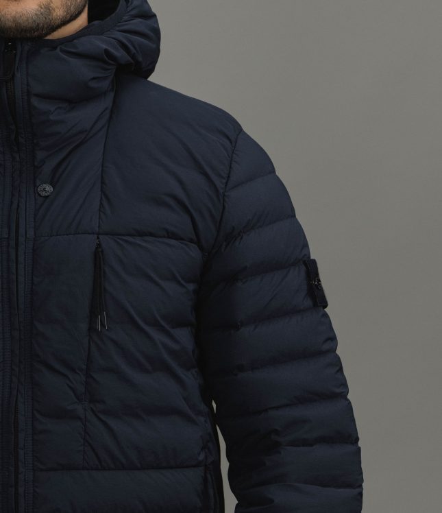 Чоловіча куртка STONE ISLAND SEAMLESS TUNNEL NYLON DOWN-TC 154100107-S0183 V0020, колір синій | Ціна 40799 грн, фото 4