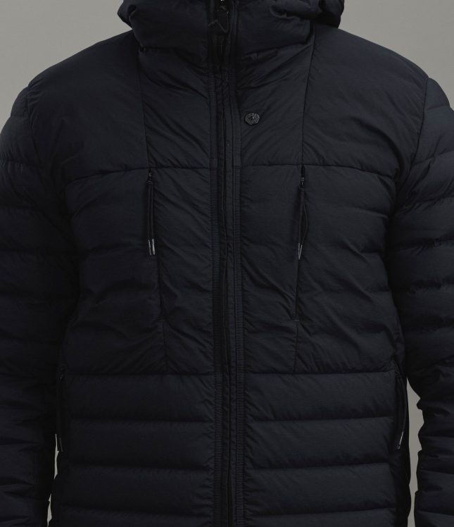 Чоловіча куртка STONE ISLAND SEAMLESS TUNNEL NYLON DOWN-TC 154100107-S0183 V0029, колір чорний | Ціна 47999 грн, фото 3