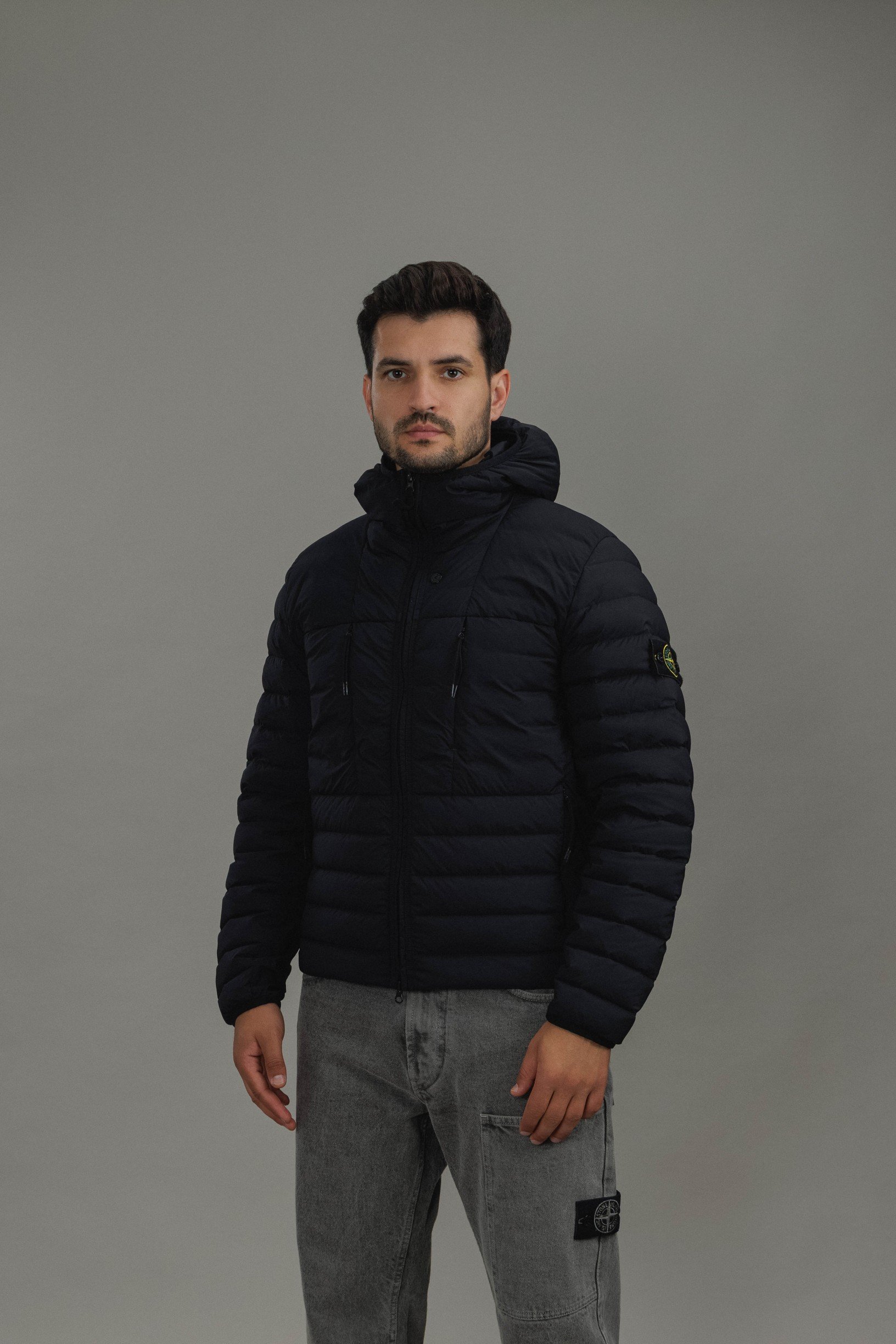 Чоловіча куртка STONE ISLAND SEAMLESS TUNNEL NYLON DOWN-TC 154100107-S0183 V0029, колір чорний